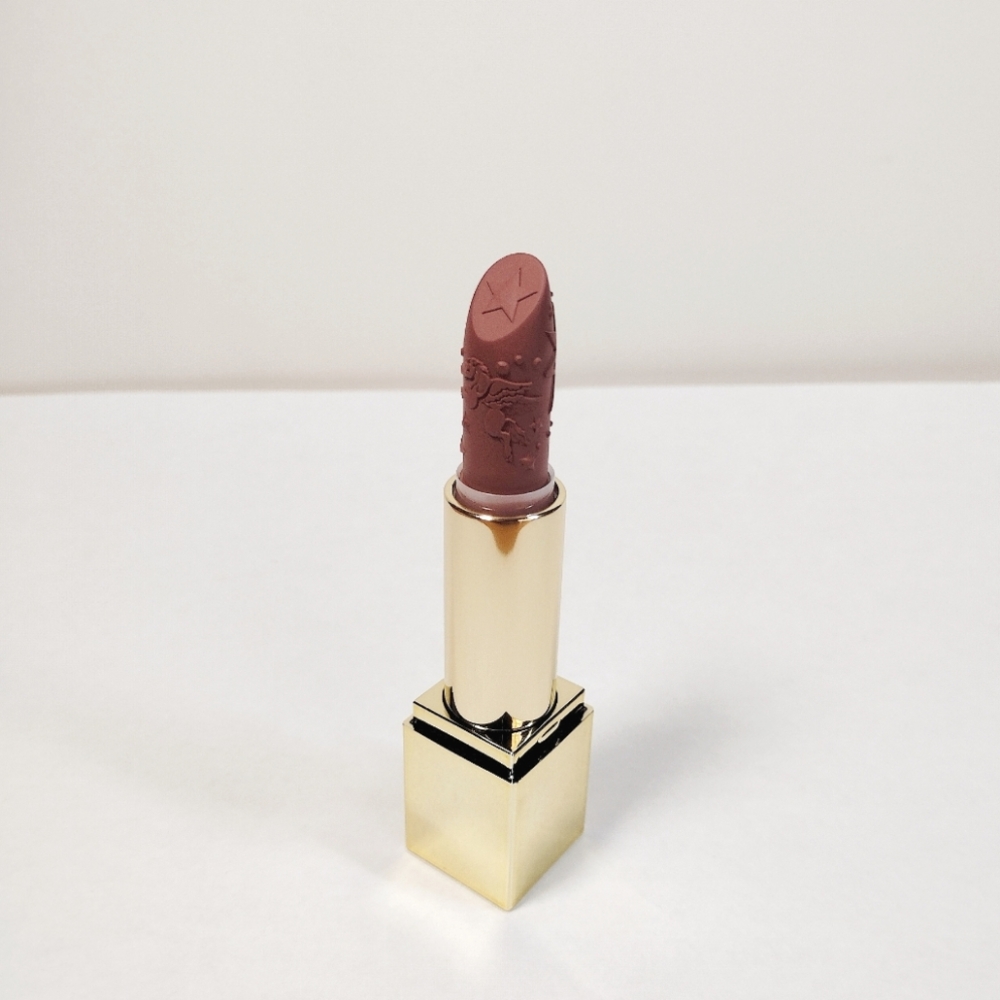 Estee Lauder Limited Edition Lipstick